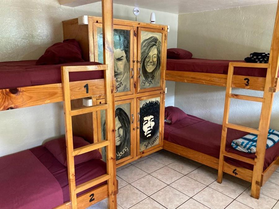Mr. Mullets Hostel San Pedro La Laguna Exteriör bild